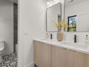 180 Hunnewell 180, Newton MA 02458