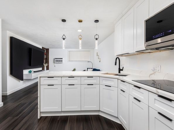 1100 Governors Dr 6, Winthrop MA 02152