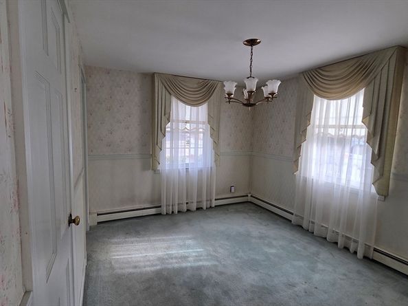 97 Liberty St, Braintree MA 02184