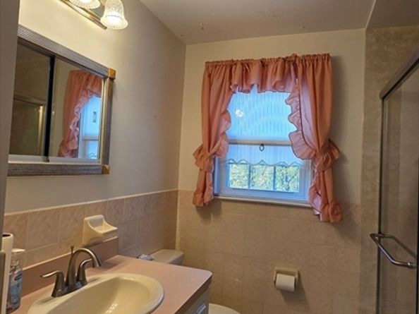 97 Liberty St, Braintree MA 02184