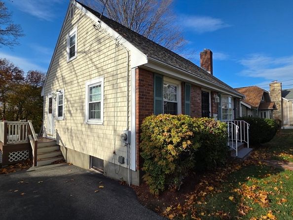 97 Liberty St, Braintree MA 02184