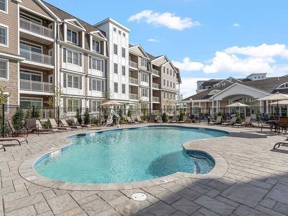 320 Middlesex Ave A207, Medford MA 02155