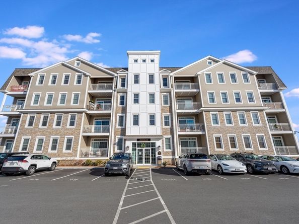 320 Middlesex Ave A207, Medford MA 02155