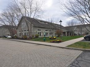 2 Harvest Drive 209, North Andover MA 01845