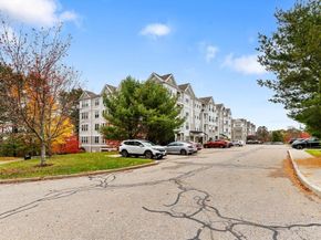 107 Clocktower Dr 3302, Waltham MA 02452