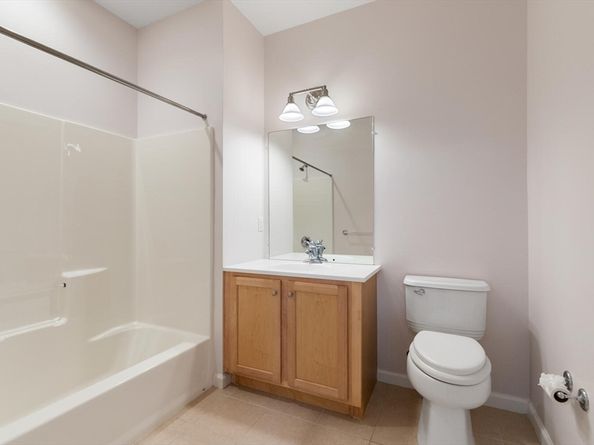 107 Clocktower Dr 3302, Waltham MA 02452