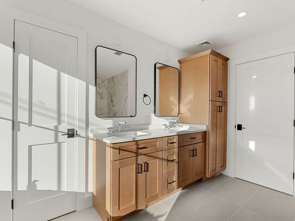 106 River Street 2, Newton MA 02465