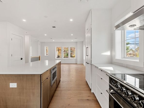 106 River Street 2, Newton MA 02465