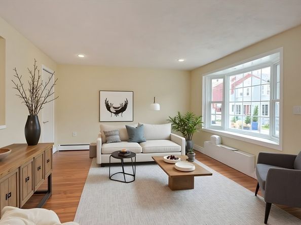 5 Hayes Street 5, Maynard MA 01754