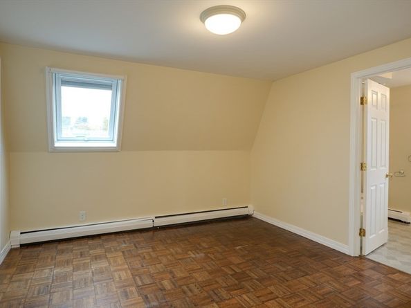 5 Hayes Street 5, Maynard MA 01754