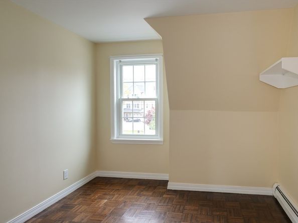 5 Hayes Street 5, Maynard MA 01754