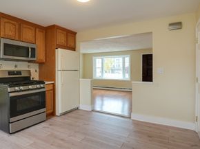 5 Hayes Street 5, Maynard MA 01754