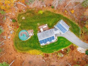 53 Asylum St, Mendon MA 01756