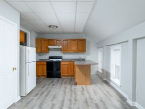 537 Main St, Sturbridge MA 01518