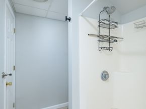 537 Main St, Sturbridge MA 01518