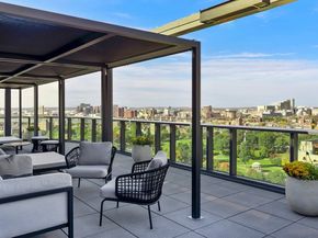 55 Lagrange St 1507, Boston MA 02116