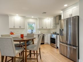 17 School C, Hudson MA 01749