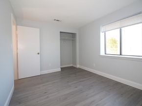 305 Riverside Ave 41, Medford MA 02155