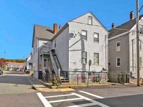 119 Pleasant St, Gloucester MA 01930
