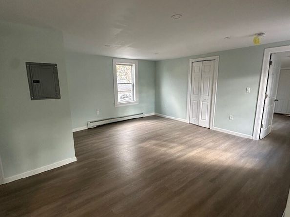 52 Pleasant St, Woburn MA 01801