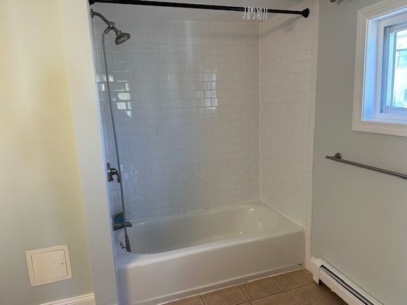 52 Pleasant St, Woburn MA 01801