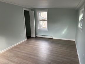 52 Pleasant St, Woburn MA 01801