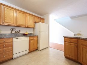 71 Belgian Way 71, Fitchburg MA 01420