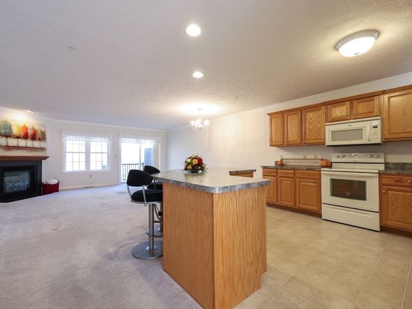 71 Belgian Way 71, Fitchburg MA 01420