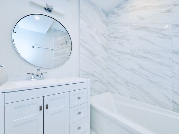 24 Selkirk 244, Boston MA 02135