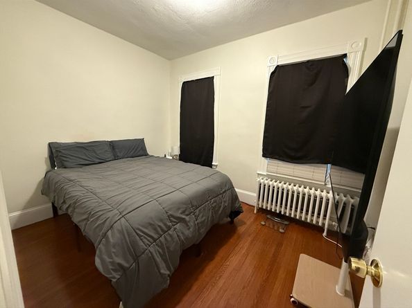 10 Stone Ave, Somerville MA 02143