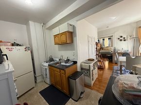 10 Stone Ave, Somerville MA 02143