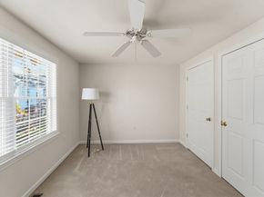 20 Nature View Dr 20, Uxbridge MA 01569