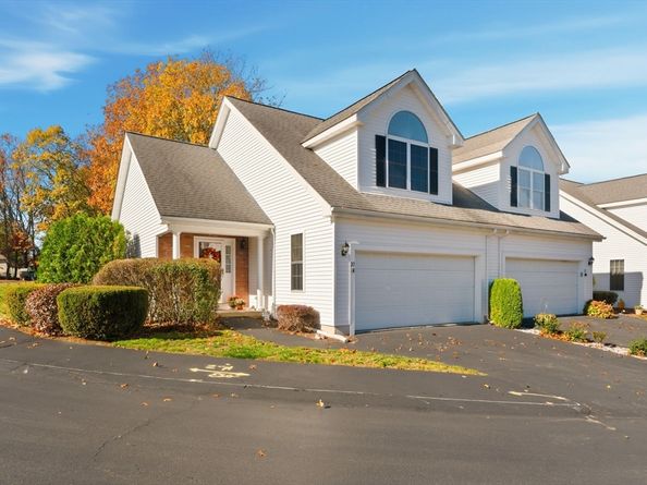 20 Nature View Dr 20, Uxbridge MA 01569