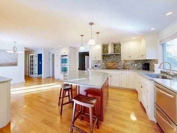 16 Overlook Rd, Stoughton MA 02072