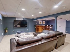 16 Overlook Rd, Stoughton MA 02072