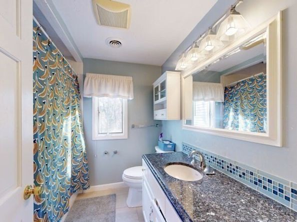 16 Overlook Rd, Stoughton MA 02072