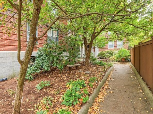 52 Garden St B2, Cambridge MA 02138