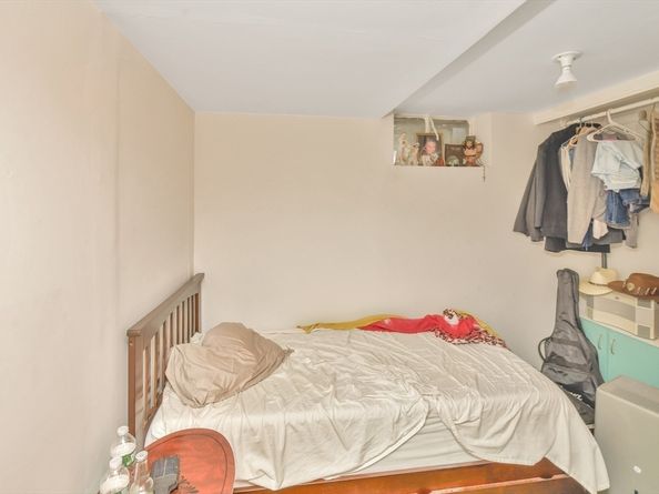 26 Knights Crescent St, Randolph MA 02368