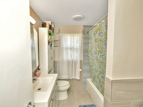 26 Knights Crescent St, Randolph MA 02368