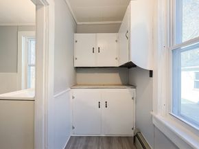 79-81 Upton St, Northbridge MA 01534