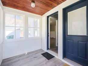 79-81 Upton St, Northbridge MA 01534