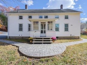 79-81 Upton St, Northbridge MA 01534