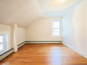 79-81 Upton St, Northbridge MA 01534