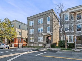 288-292 Washington & 5 Porter St Ct, Salem MA 01970