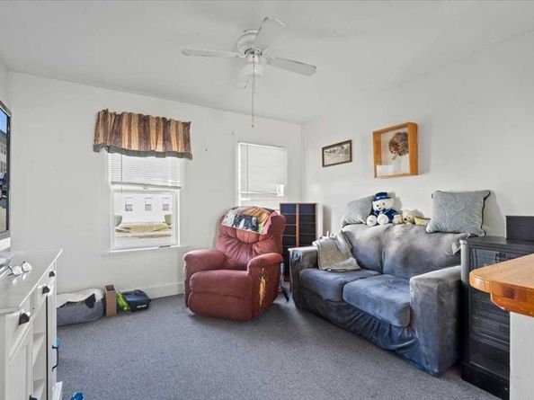 11 A St 11, Northbridge MA 01588