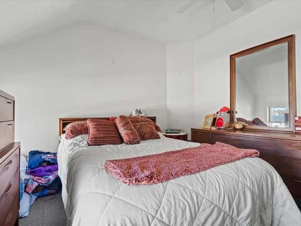 11 A St 11, Northbridge MA 01588