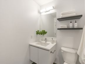 16 Boardman St 105, Boston MA 02128