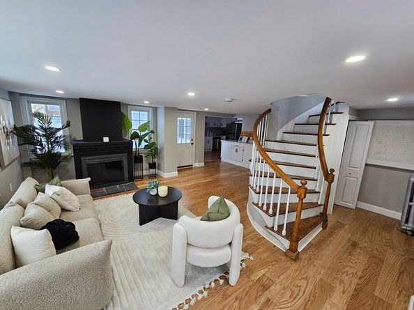 122 Chapin Rd, Hudson MA 01749