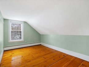 2 Country Club Dr, Halifax MA 02338