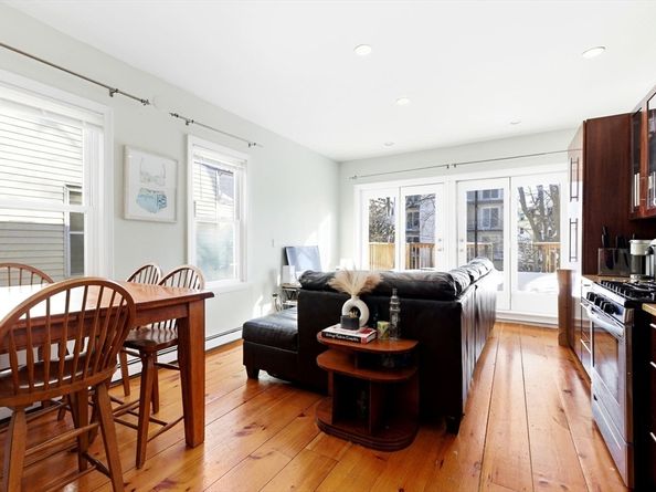 861 E Broadway, Boston MA 02127